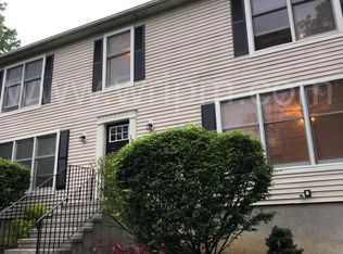 Briar Ridge Rd, Danbury, CT 06810