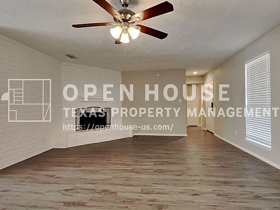 3rd image of 14203 Cornelia Dr