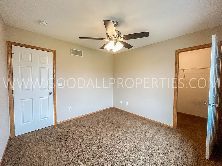 9450 Red Sunset Dr — Photo 9