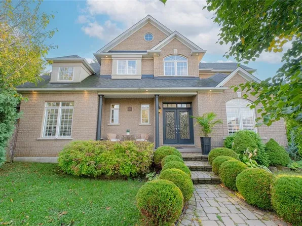 50 Islandview Way, Hamilton, ON L8E 6C1