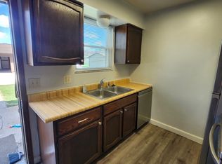 1231 Redbluff Dr #B, Dayton, OH 45449