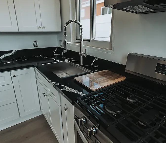 6658 Comstock Ct — Photo 10