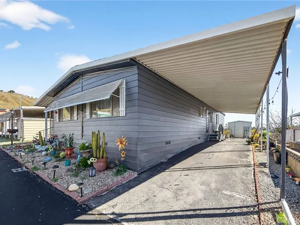 2200 W Wilson St #69, Banning, CA 92220