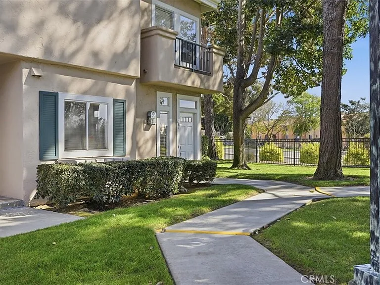 7254 Shoreline Dr #131 — Photo 2