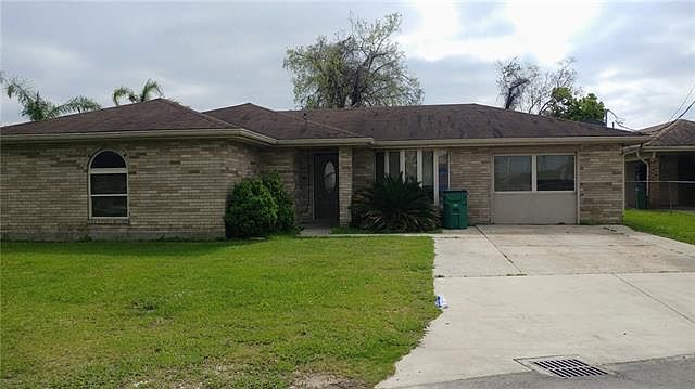 1st image of 104 Sunrise Dr