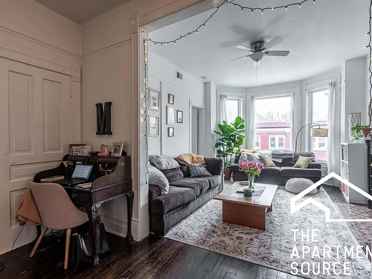 2465 N Lincoln Ave #3 — Photo 5
