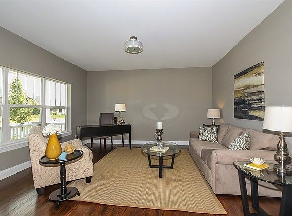 3rd image of 11151 Tuscany Ct