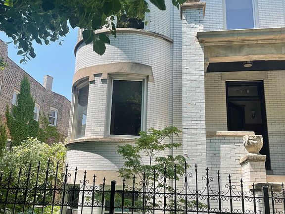 5th image of 2338 S Marshall Blvd #1