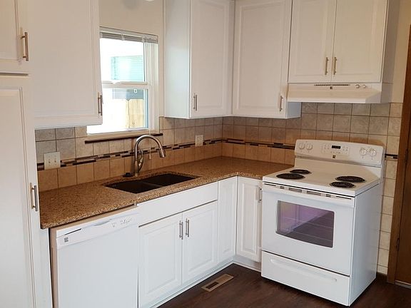 Kitchen - Sink Side
