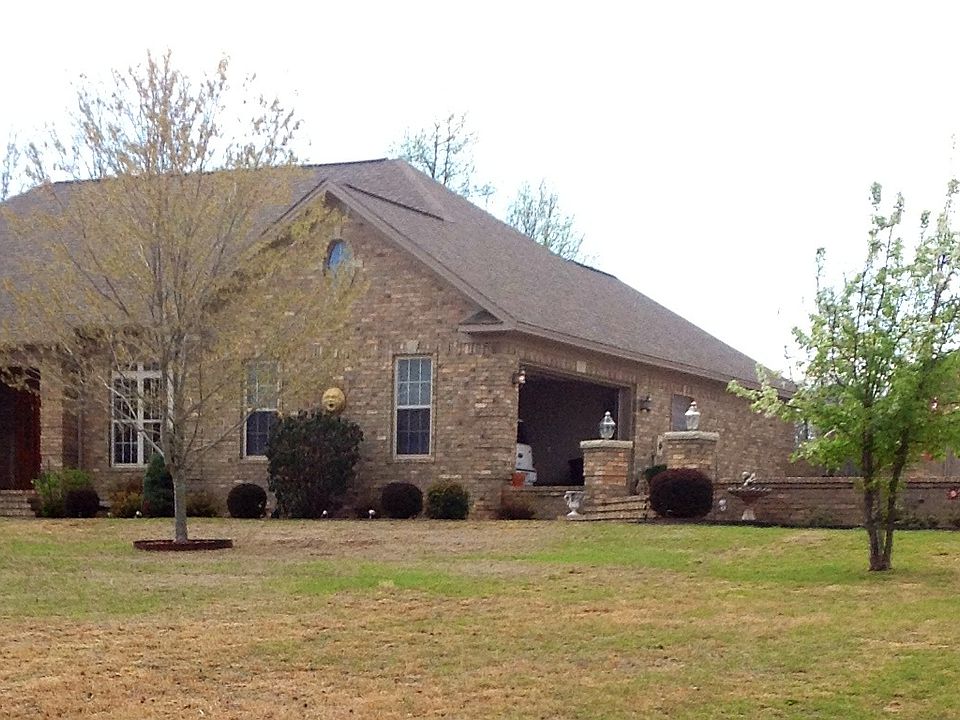 1st image of 105 Plantation Ln