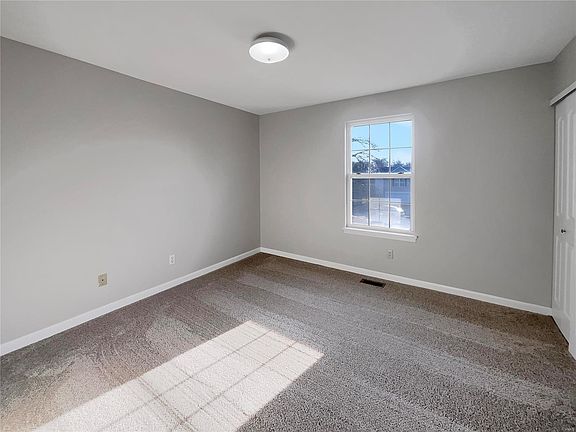 4th image of 14445 Jamestown Bay Dr