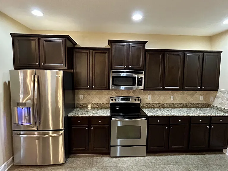 80 S Knightsbridge Ct — Photo 15