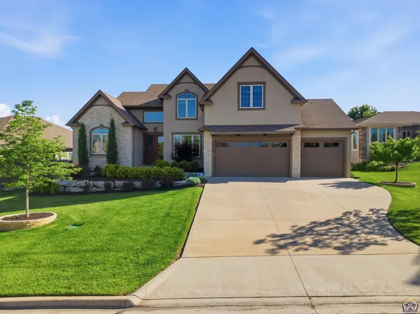 5513 Chamney Ct, Lawrence, KS 66049
