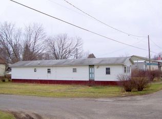 4655 Oak St, Coral, MI 49322