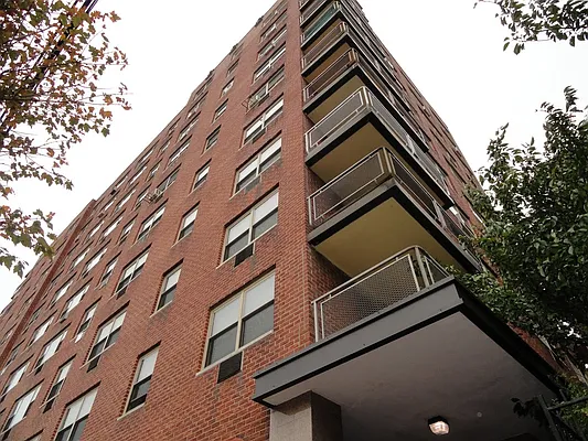 Sold by Properties Logan Inc | media 5