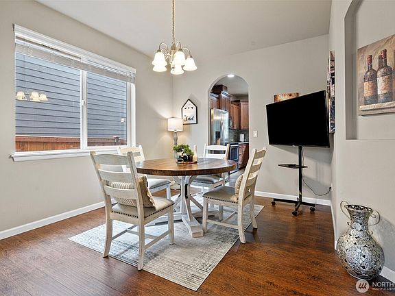 4th image of 20327 40th Avenue E