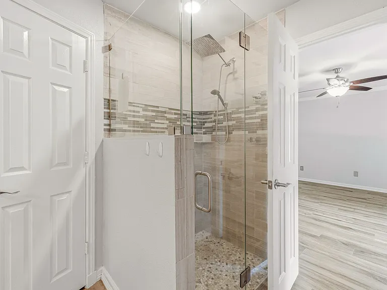 6023 Melrose Cir — Photo 19