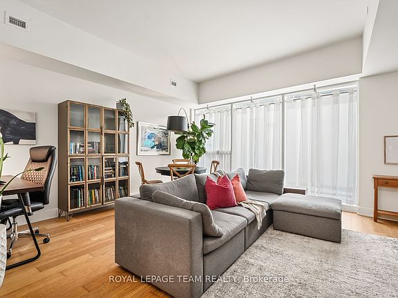 4th image of 485 Richmond Rd #103