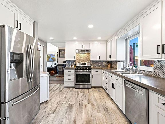 4th image of 4853 Katrina Pl