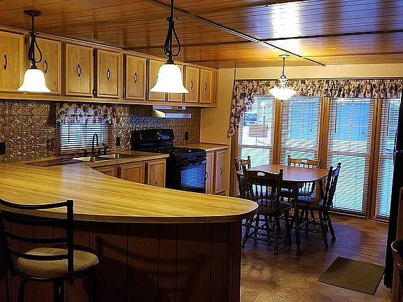 5th image of 1 Carol Dr