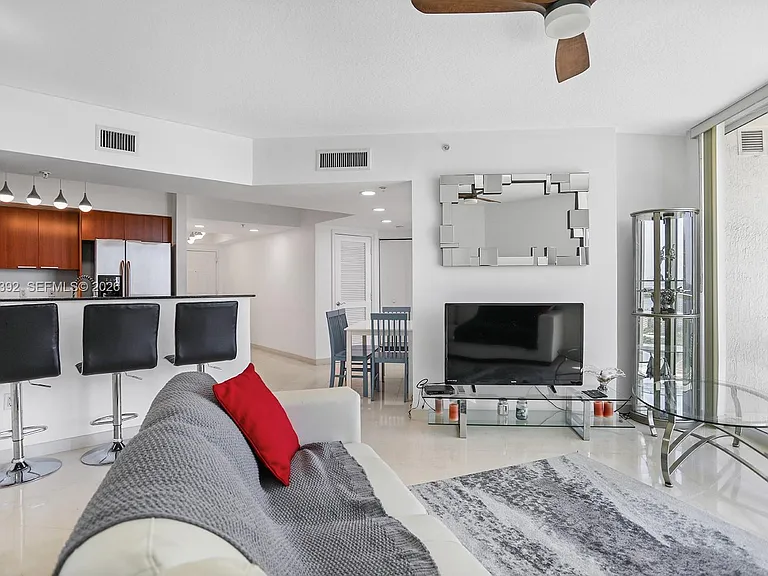 16699 Collins Ave #2709 — Photo 14
