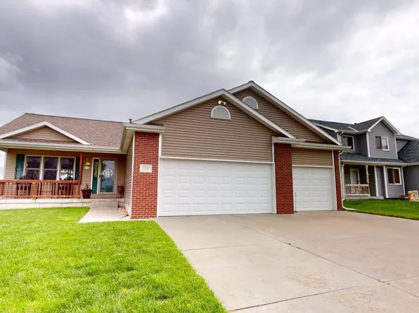 11330 N 144th St, Waverly, NE 68462