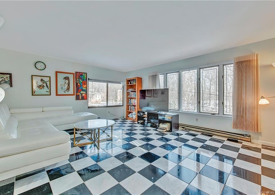 74 Lakeview Dr, Tomkins Cove, NY 10986 Zillow