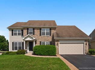 1340 Sycamore Ln, Montgomery, IL 60538