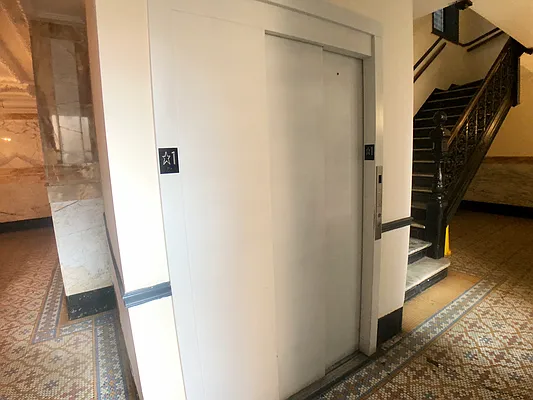 Rented by MOTION New York | media 17