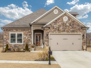 8423 Kennerly Ct, Ooltewah, TN 37363