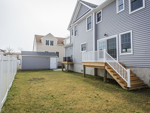 25 x 65 Backyard