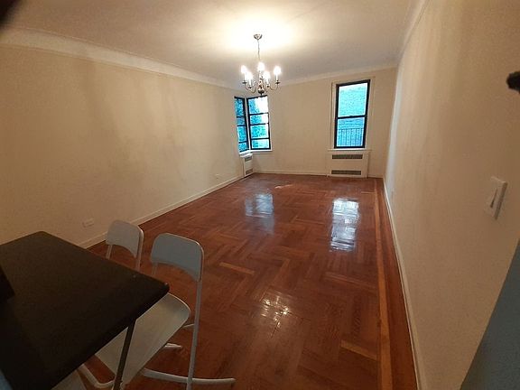4th image of 4109 41st St APT 2