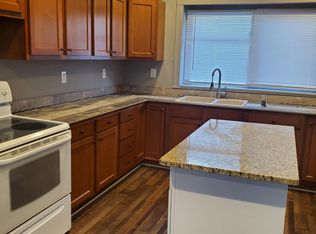 1321 W 91st St, Cleveland, OH 44102