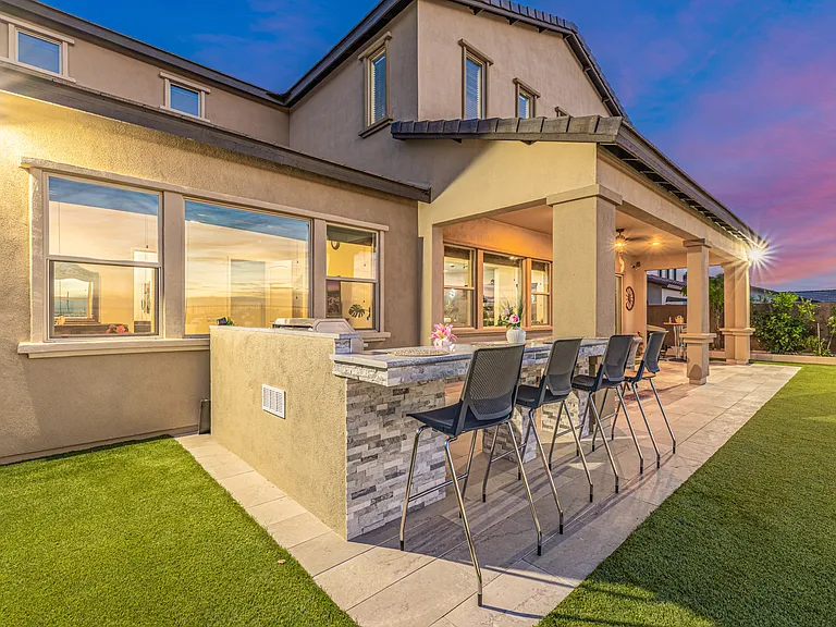 22112 N 59th Pl — Photo 38