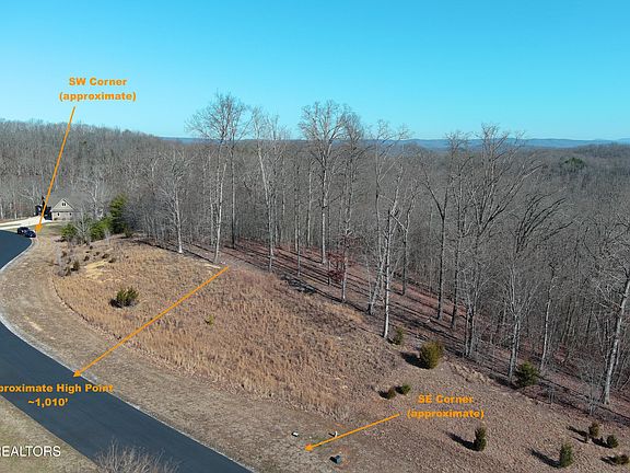 2nd image of 256 W Mountain Dr