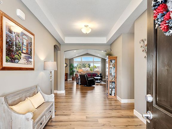 4th image of 12022 NE 58th Ave