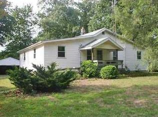 6007 Blossman Rd, Toledo, OH 43617