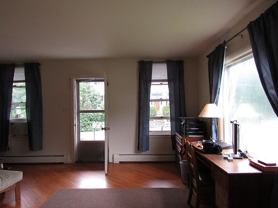 Living Room_1