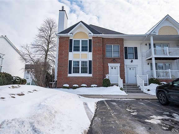 2nd image of 950 Hopkins Rd APT A