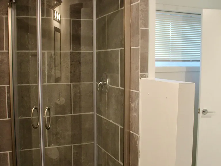 Master Suite Bathroom