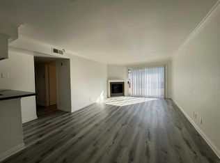 15009 Moorpark St APT 204, Sherman Oaks, CA 91403