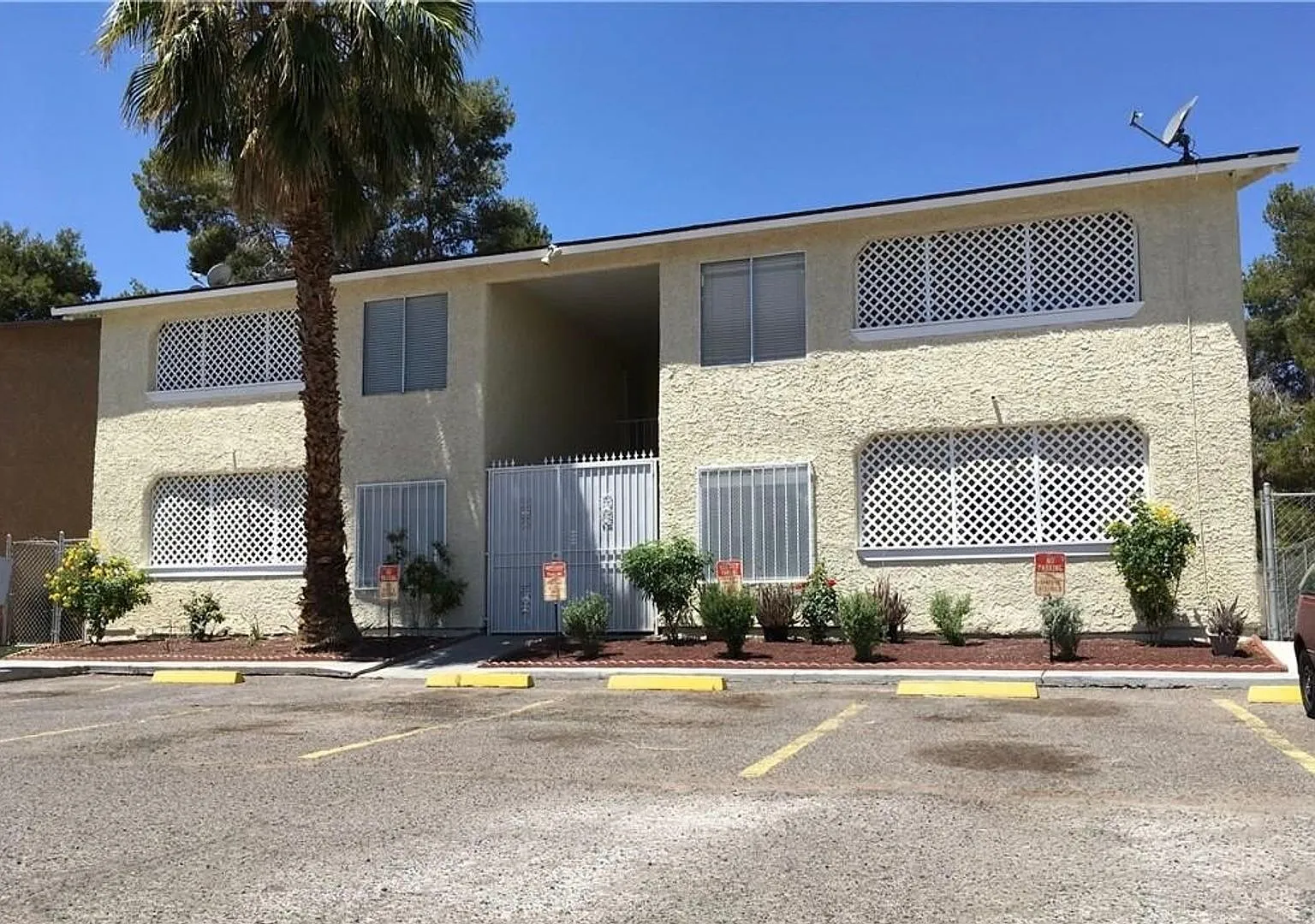 Sidewinder Ln- 2762 — Photo 1