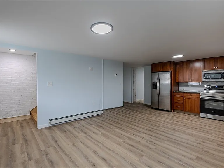 53 Berkley St #B — Photo 11