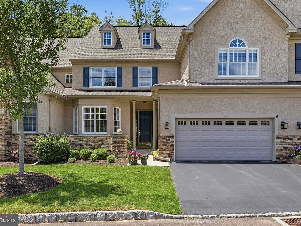 1st image of 6 Morgan Hill Dr