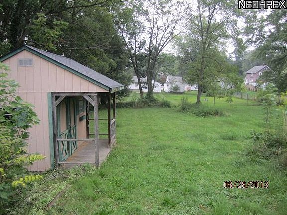 3rd image of 627 Wyandot Ave