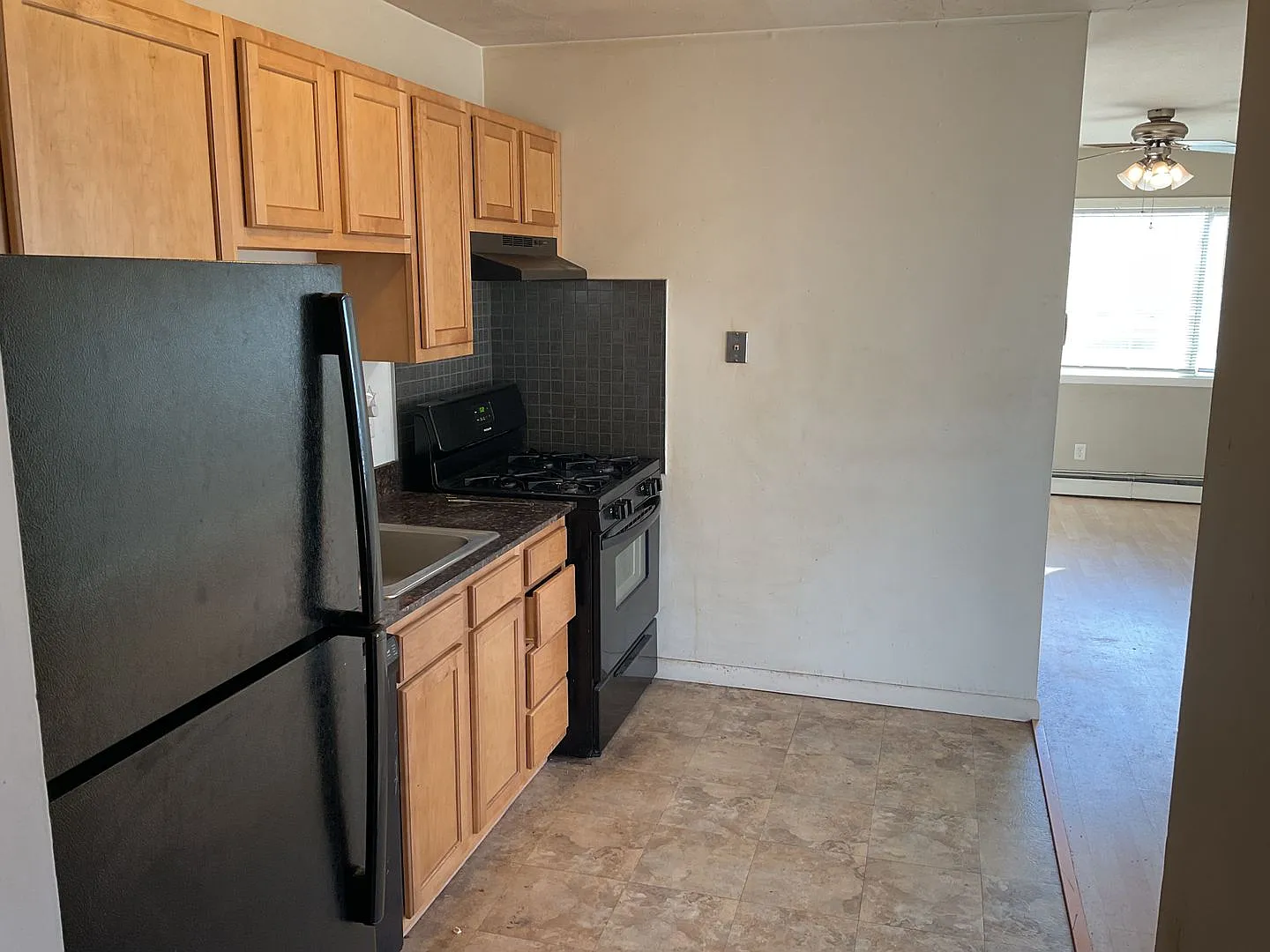 2800 Pillsbury Ave — Photo 3