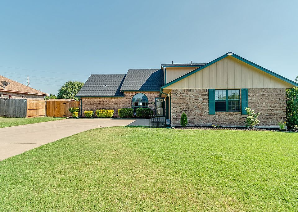 4126 SW Wendy Dr.