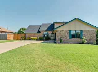 4126 SW Wendy Dr, Lawton, OK 73505