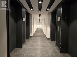 195 Redpath Ave #1706, Toronto, ON M4P 0E4