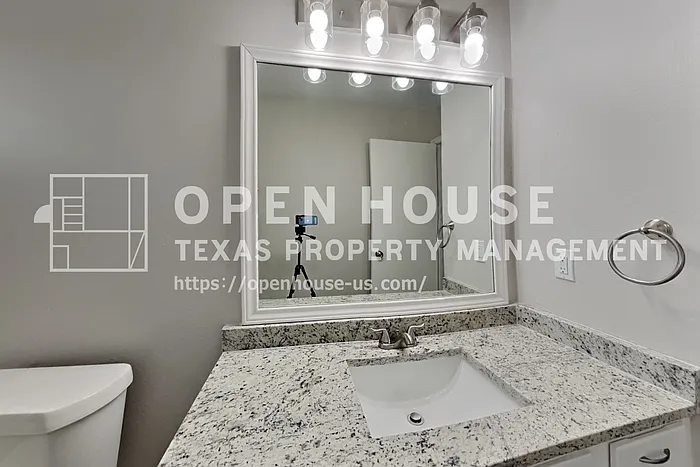 1806 Usher Ct — Photo 18